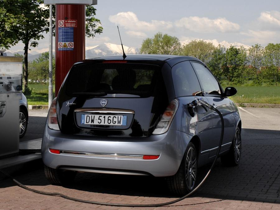  Lancia Ypsilon Ecochic 2009 года  (фото 5 из 6)
